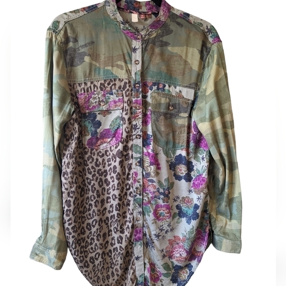 Anthropologie Pilcro Relaxed Camo Leopard Floral button down Tunic Size XS - Picture 4 of 9